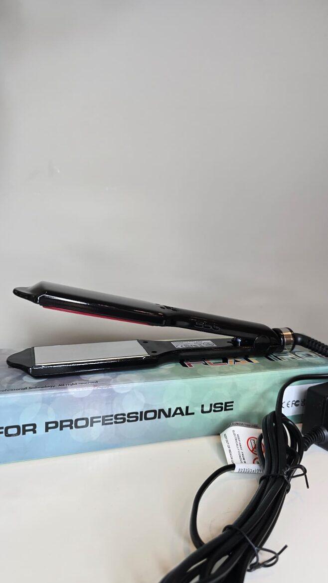 Infrasarkanais ultraskaņas taisnotājs